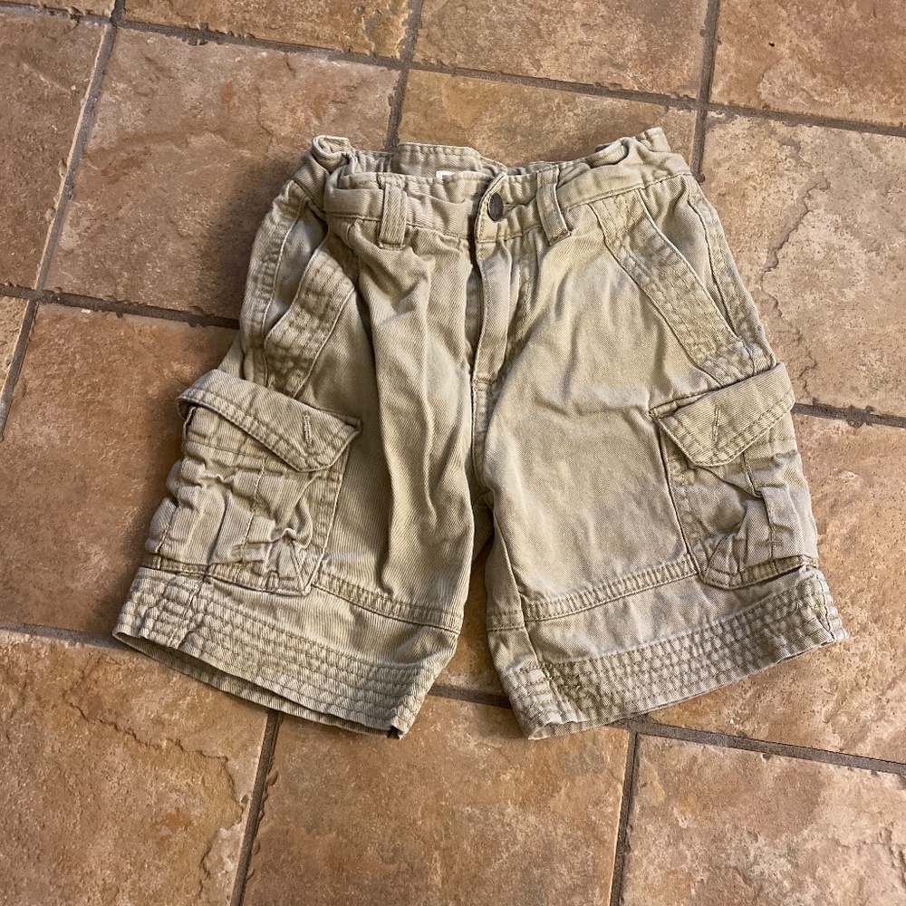 DKNY khaki shorts